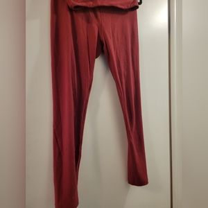 LuLaRoe Solid Red Leggings One Size